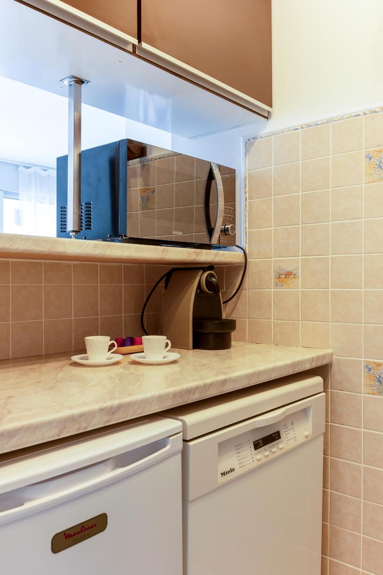 Chez Edouard 362 - Superbe Appartement En Premiere Ligne De La Plage La Grande Motte Bagian luar foto